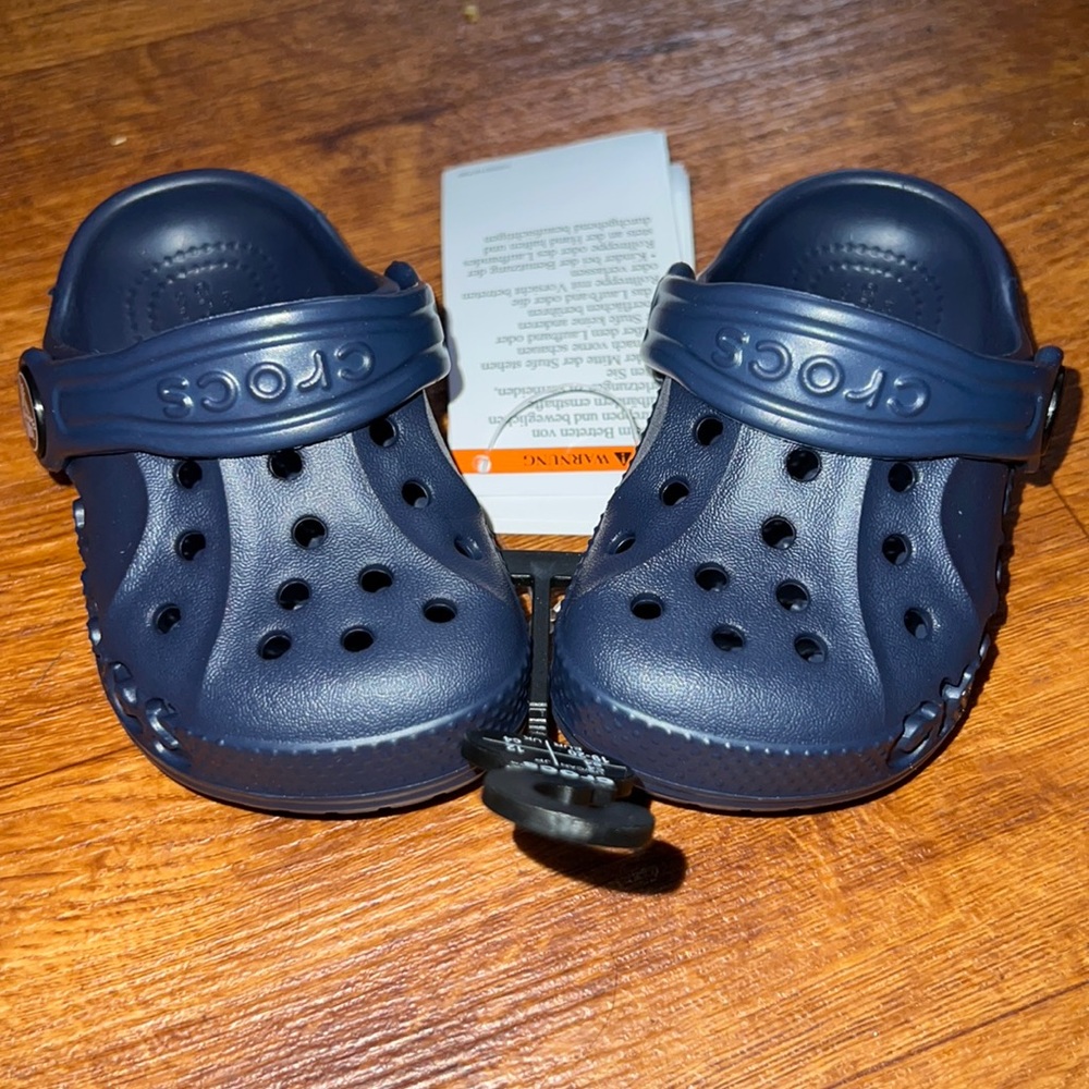 Blue size 4 baby crocs